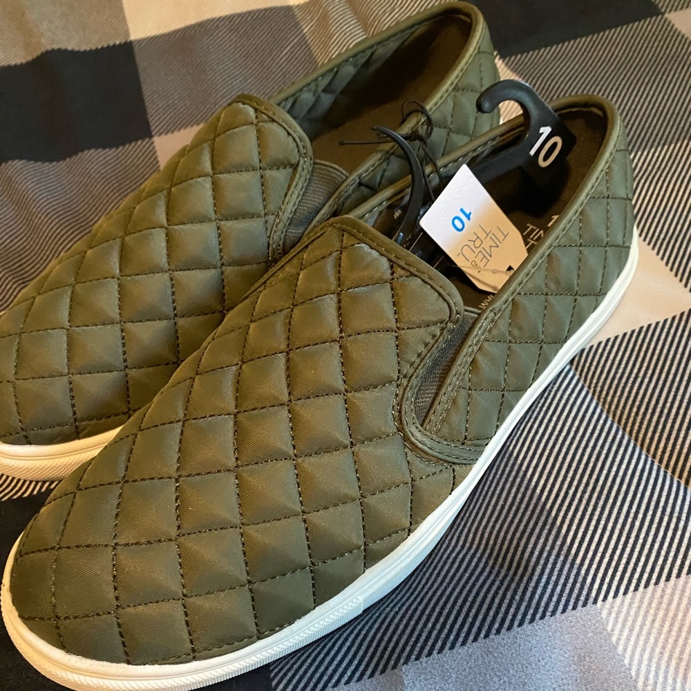 Womens shoes